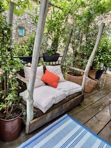 POUZILHAC (30) Maison de village à vendre 9 pièces avec petite piscine, jardin