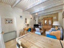Gard (30) department, for sale 10 minutes from Uzès, charming old character house, 4 bedrooms, 65m2, with courtyard