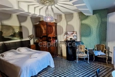 POUZILHAC (30) Maison de village à vendre 9 pièces avec petite piscine, jardin