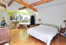 SOUS COMPROMIS - Superbe Propriété de Caractère avec Parc de 3 Hectares axe Uzès-Bagnols sur Cèze.