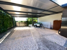 UZÈS – Maison de plain-pied T6 rénovée avec prestations haut de gamme, jardin et garage
