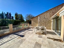 Dpt Gard (30), à vendre 5mn d'UZES, Belle propriété RP, chambres d'hôtes et gîte, piscine, parc 5 000 m2