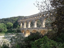 Dpt Gard (30), à vendre UZES propriete P14 de 548 m² - Terrain de 830,00 m² 