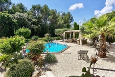 Maison à vendre Villa T6 de Plain-pied avec Piscine et grand terrain à 10mn d'Uzès