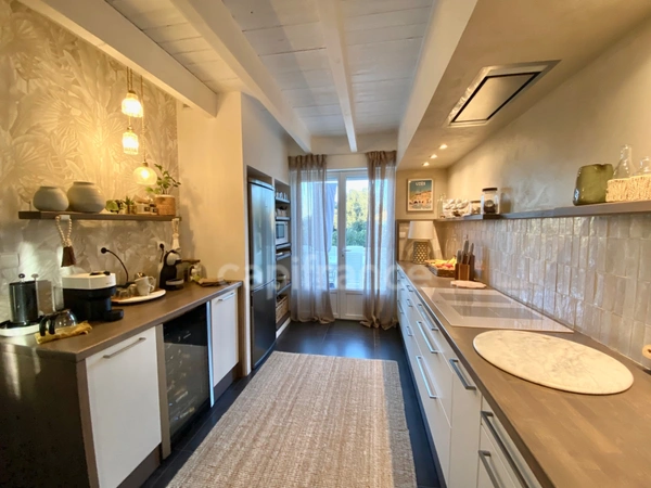 SOUS COMPROMIS - Maison à vendre 6 pièces proche de UZES (30)