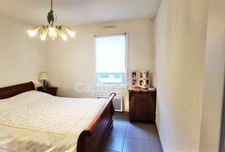 Dpt Gard (30), à vendre maison P3 de 91 m², terrasse, terrain d'environ 65m2, garage, place de parking, copropriété, piscine.