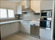 Dpt Gard (30), Sous compromis : Cavillargues, Sénoriales, maison P3 de 62 m², terrasse, terrain d'environ 45m2, place de parking, copropriété, piscine.