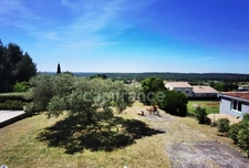 A 5 mn d'UZES (30) Maison de plain-pied 125 m2 avec vue panoramique