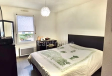 Gard department (30), for sale: 3-room house of 91 m², terrace, land of approximately 65m², garage, parking space, co-ownership, swimming pool.