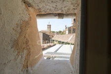 Maison de village de caractère avec cour intimiste et bassin, Uzès 3km. 