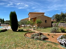 Maison à vendre 5 minutes d’Uzès : Villa lumineuse T5 116 m2 avec piscine, garage, terrain 1200m2