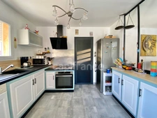 Maison à vendre 5 minutes d’Uzès : Villa lumineuse T5 116 m2 avec piscine, garage, terrain 1200m2