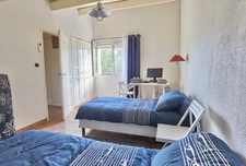 SOUS COMPROMIS - Superbe Propriété de Caractère avec Parc de 3 Hectares axe Uzès-Bagnols sur Cèze.