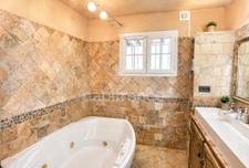 Dpt Gard (30), à vendre proche d'Uzès 4km – Villa de 164 m² avec piscine, dépendances, 5 chambres.