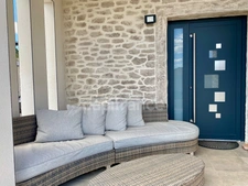 Dpt Gard (30), for sale near UZES, 5-room house of 123 m², swimming pool, solar panels, gîte.  