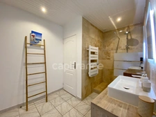 Dpt Gard (30), à vendre 5mn d'UZES, Belle propriété RP, chambres d'hôtes et gîte, piscine, parc 5 000 m2