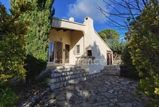 Gard (30) department, for sale near Uzès (10 minutes), 4-room house, large landscaped plot of 1620m2, suitable for a swimming pool