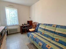 Dpt Gard (30), Sous compromis : Cavillargues, Sénoriales, maison P3 de 62 m², terrasse, terrain d'environ 45m2, place de parking, copropriété, piscine.