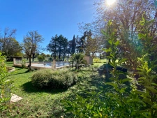 Dpt Gard (30), à vendre 5mn d'UZES, Belle propriété RP, chambres d'hôtes et gîte, piscine, parc 5 000 m2