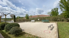 Dpt Gard (30), à vendre maison P3 de 91 m², terrasse, terrain d'environ 65m2, garage, place de parking, copropriété, piscine.