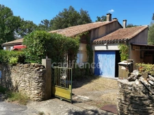 Dpt Gard (30), Sous compromis, proche d'UZES à 8km, maison P6 de 132m2, beau terrain de 600m2, calme.