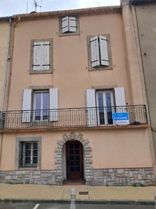 Charme, authenticité et 204 m² de potentiel à Pennautier !