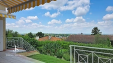 RAMONVILLE-SAINT-AGNE — Superbe maison familiale avec vue panoramique exceptionnelle