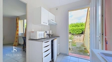 Superbe maison familiale de 1999 et de 213m² + 1 studio de 28 m²