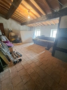 Charme, authenticité et 204 m² de potentiel à Pennautier !