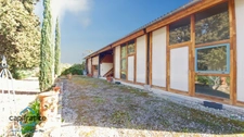 Charming country house – 186 m² – Heated swimming pool – Outbuildings