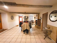 Maison rénovée – 238 m² Villespy– 9 pièces