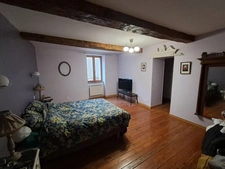 Maison rénovée – 238 m² Villespy– 9 pièces