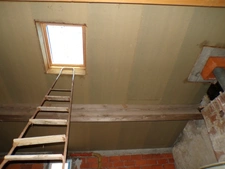 À Vendre : Maison de Ville à Rénover avec Grange et Jardin – Villasavary 