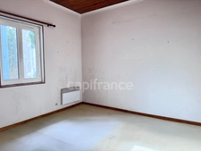 Maison de 140m2, 3 chambres, garage, terrain 2 300m2 à SEYCHES