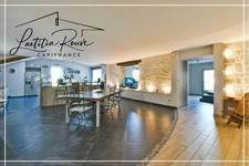 Exceptional stone residence, 370 m², Swimming pool, Pool house, Outbuildings, 3 ha park with lake 25 min from Agen