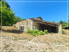 Propriété à  TOUFFAILLES (82)