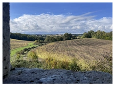 corps de Ferme avec terre  et lac