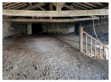 corps de Ferme avec terre  et lac