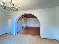 Maison de 140m2, 3 chambres, garage, terrain 2 300m2 à SEYCHES