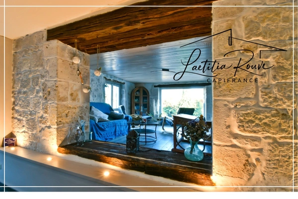 Demeure d’exception en pierre 370 m² habitable, Piscine, Pool house, Dépendances, Parc 3 ha avec lac À 25 min d’Agen
