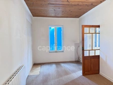 Maison de 140m2, 3 chambres, garage, terrain 2 300m2 à SEYCHES