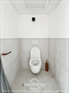 APPARTEMENT REFAIT A NEUF - EXPO PLEIN SUD - 5 FENETRES - GRANDE PIECE DE VIE - 1 CHAMBRE