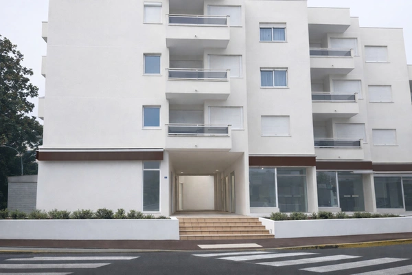 Dpt Charente Maritime (17), à vendre LES MATHES Local commercial 37.31m2 carrez+terrasses de10m2