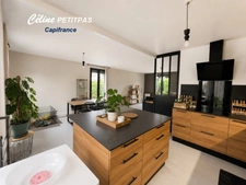 Maison à vendre de plain-pied de 92 m² – 4 pièces – Terrain de 657 m² – Saint-Maugan