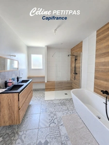 Maison contemporaine de plain-pied – 2021 – Saint-Maugan – 6 pièces – 136 m² habitables – terrain de 1 500 m²