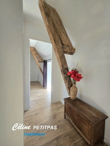 Farmhouse close to shops – 6 rooms – 145m² living space – 539m² of land 