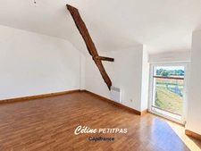 Maison mitoyenne rénovée en 2006 – Saint-Maugan – 4 pièces – 116 m² habitables – terrain de 800 m²