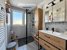Maison récente à vendre de 2023 – Iffendic – 5 pièces – 81 m² habitables – terrain de 370 m² – 3 ch