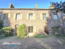 Mansion in the heart of the old medieval city