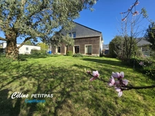 House from 2006 – 6 rooms – 142m² living space – 700m² of land 